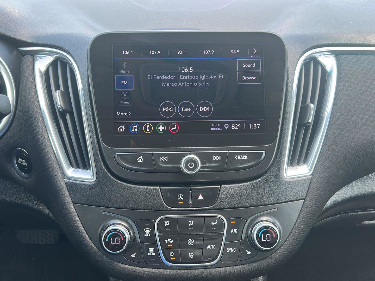 Used 2021 Chevrolet Malibu LT FWD image 13