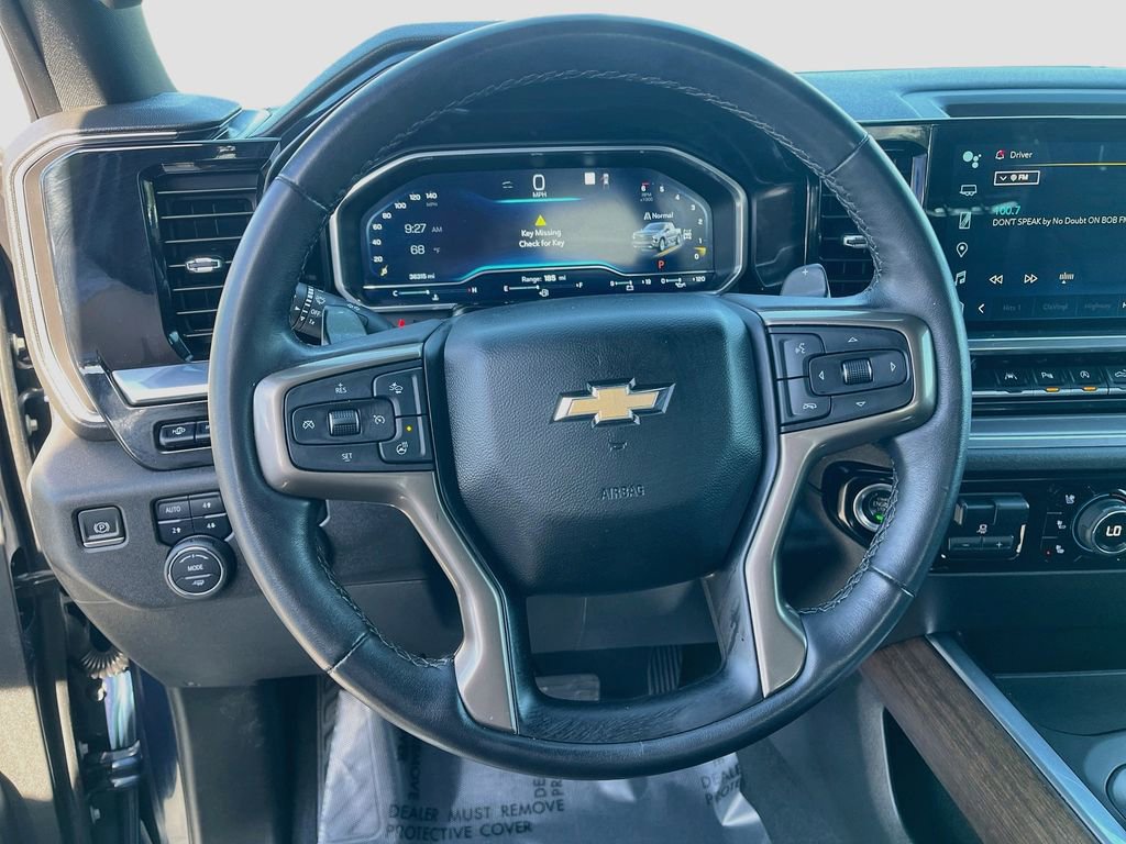 Used 2023 Chevrolet Silverado 1500 High Country w/ High Country Premium Package AWD/4WD image 11