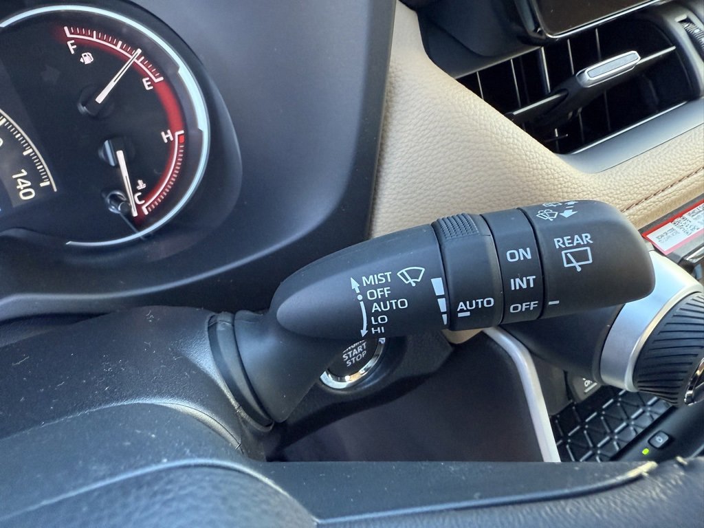 Used 2025 Toyota RAV4 XLE Premium image 29