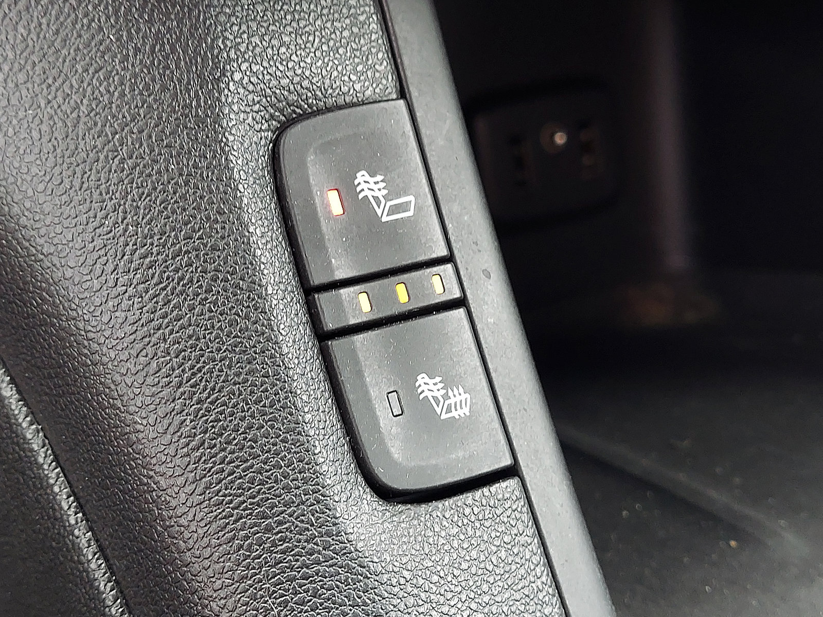 Used 2019 GMC Acadia SLT w/ LPO, Floor Liner Package image 23