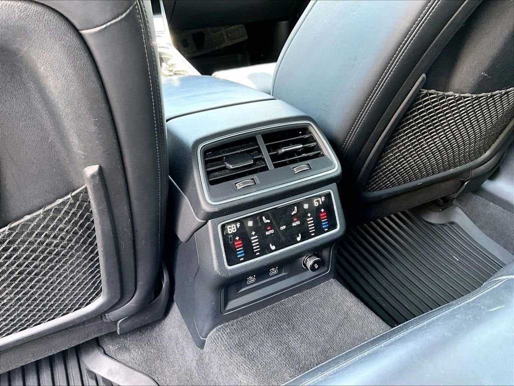 Used 2021 Audi RS 6 AWD/4WD image 29