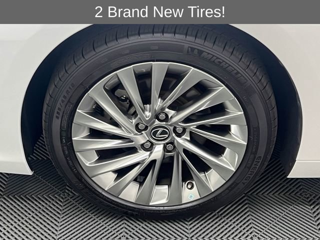 Certified 2020 Lexus ES 350 Luxury w/ Accessory Package 2 image 23