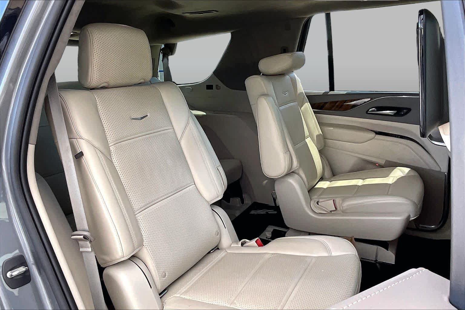 Used 2021 Cadillac Escalade Sport Platinum AWD/4WD image 20
