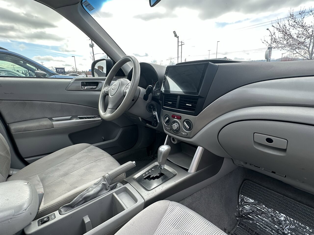 Used 2010 Subaru Forester 2.5X Premium AWD/4WD image 11