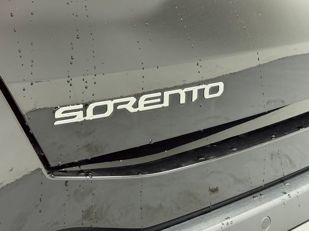 Used 2024 Kia Sorento SX image 8
