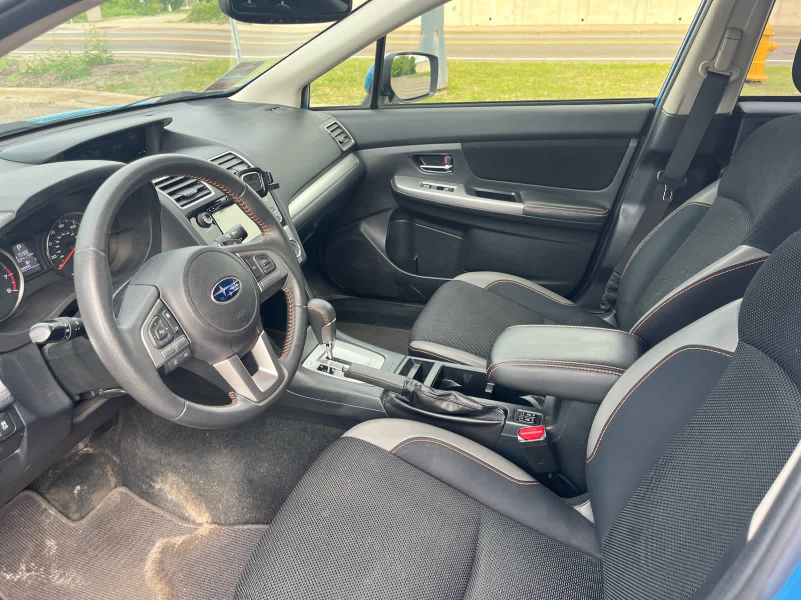 Used 2016 Subaru Crosstrek 2.0i Premium w/ Moonroof Package AWD/4WD image 9
