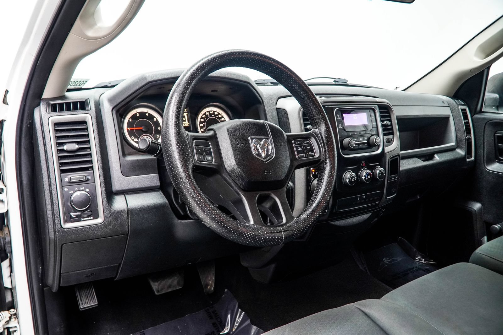 Used 2015 RAM 1500 Tradesman w/ Popular Equipment Group RWD image 6