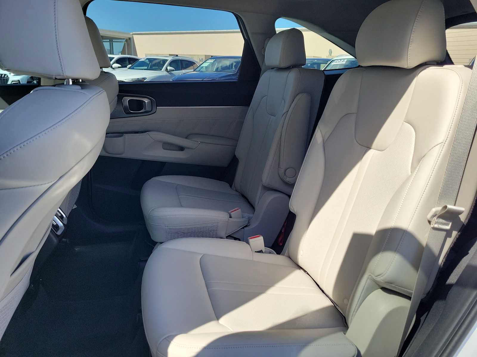 Used 2022 Kia Sorento SX AWD/4WD image 19