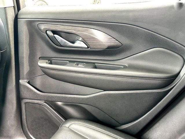 Used 2021 GMC Terrain SLT image 20