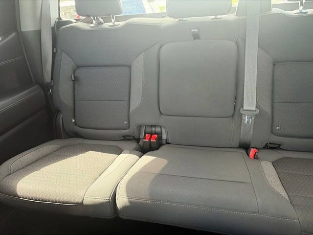 Used 2022 Chevrolet Silverado 1500 RST w/ Redline Edition AWD/4WD image 26