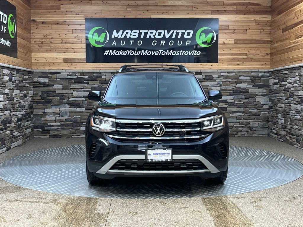 Used 2022 Volkswagen Atlas SEL image 3