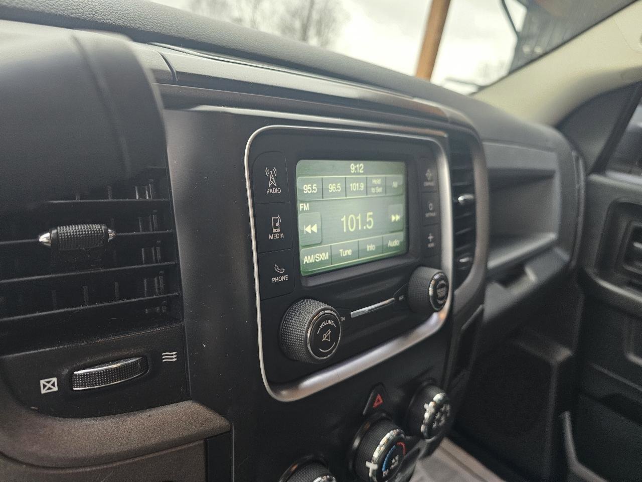 Used 2015 RAM 2500 Tradesman w/ Popular Equipment Group image 17