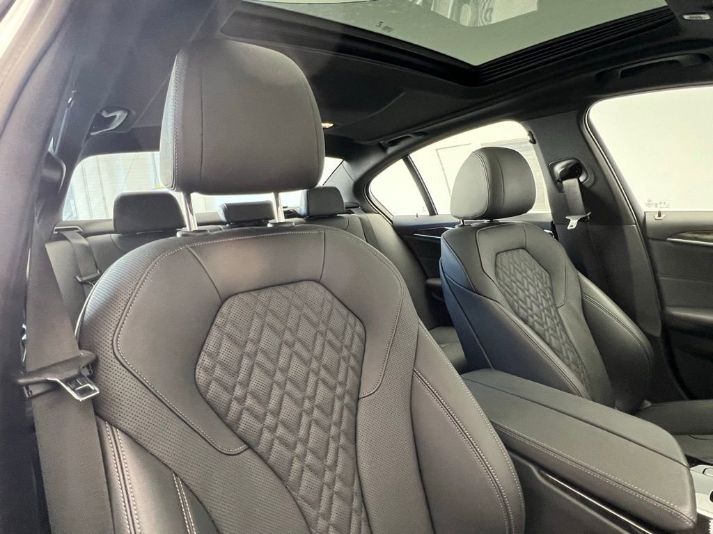 Certified 2023 BMW 540i xDrive w/ Premium Package image 7