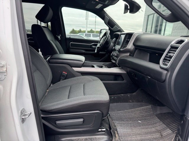 Used 2022 RAM 1500 Big Horn AWD/4WD image 14