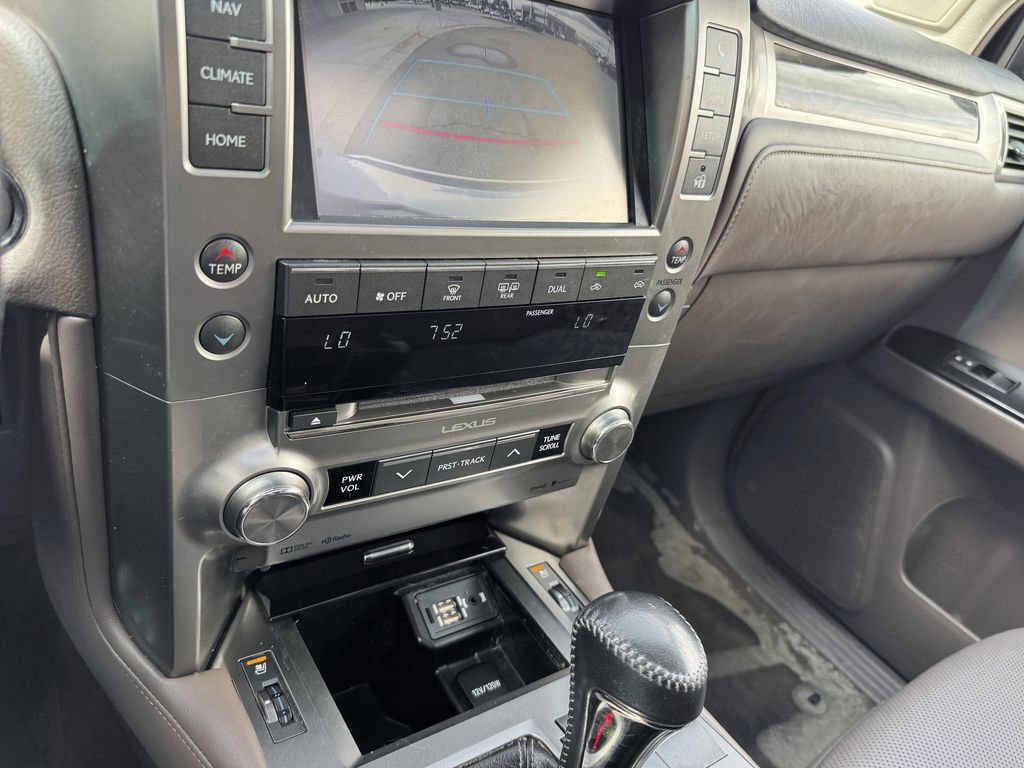 Used 2017 Lexus GX 460 w/ Navigation Package AWD/4WD image 23