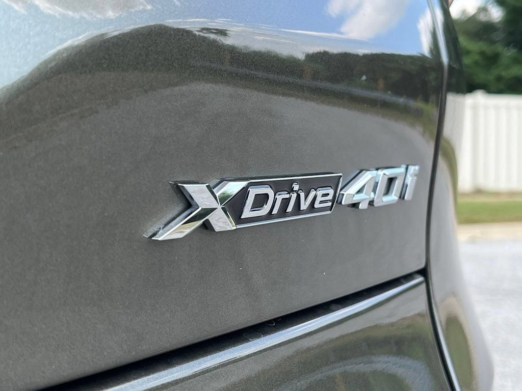 Used 2022 BMW X5 xDrive40i w/ Premium Package AWD/4WD image 14