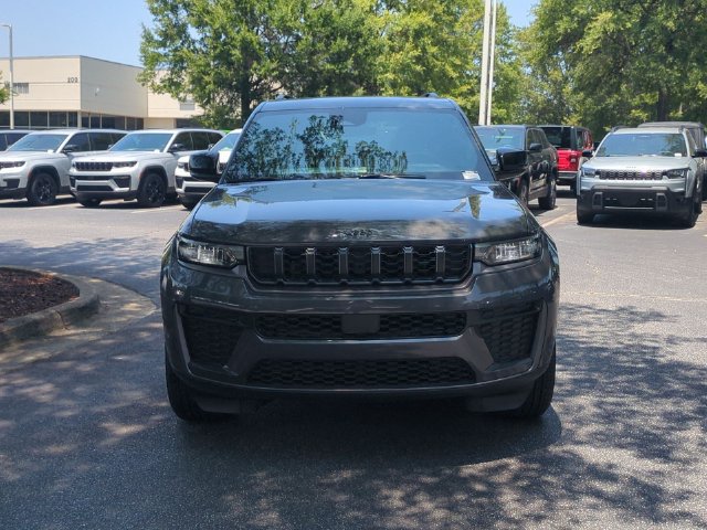 New 2026 Jeep Grand Cherokee Altitude RWD image 8