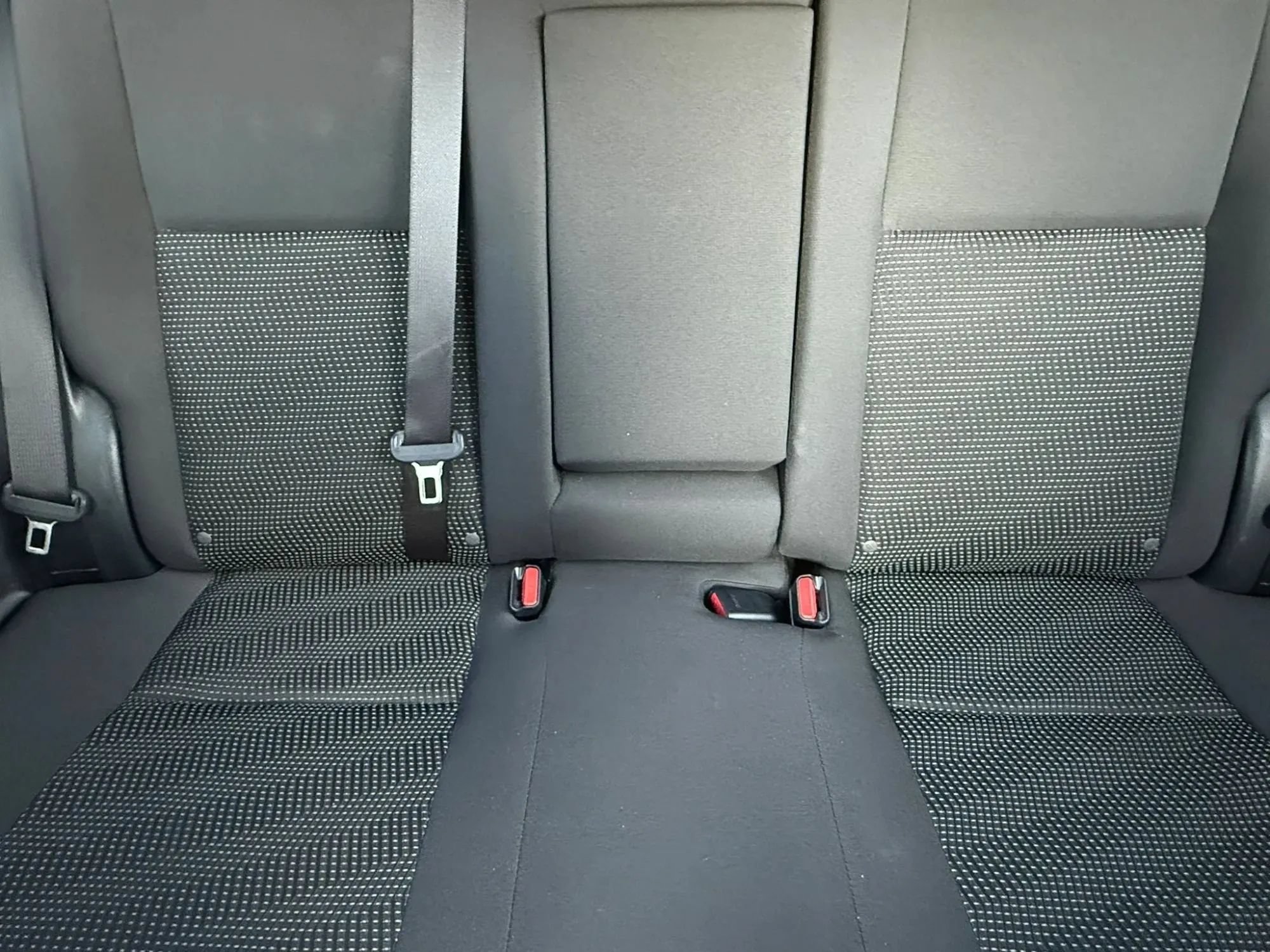 Used 2018 Toyota Corolla iM FWD image 35
