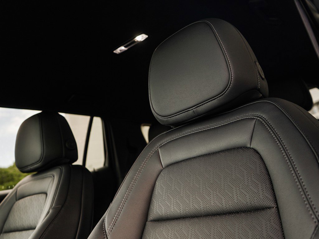 New 2026 Chevrolet Equinox LT w/ Convenience Package II image 20