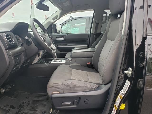 Used 2016 Toyota Tundra SR5 w/ TRD Off Road Package AWD/4WD image 10