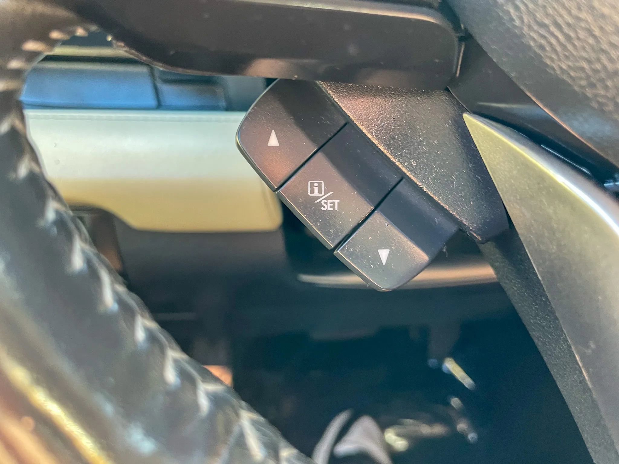 Used 2020 Subaru Ascent Touring image 19