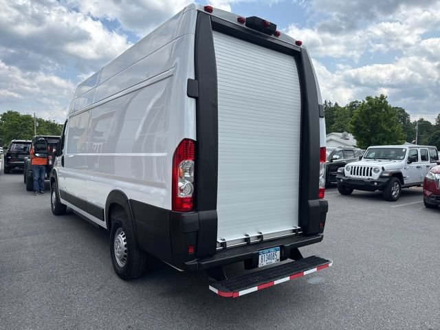Used 2024 RAM ProMaster 3500 w/ Delivery Van Package FWD image 4