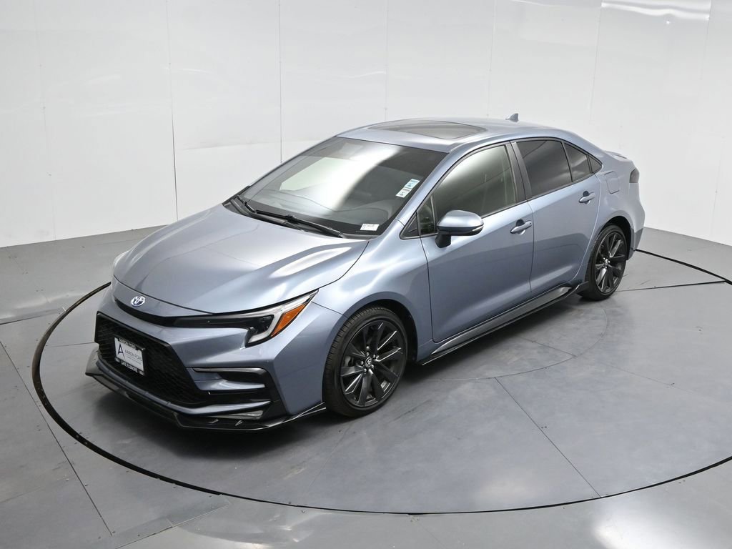 Used 2024 Toyota Corolla SE image 38