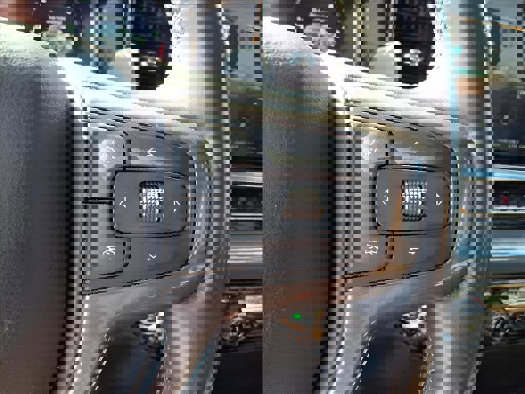 Used 2024 Chevrolet Silverado 1500 High Country image 20