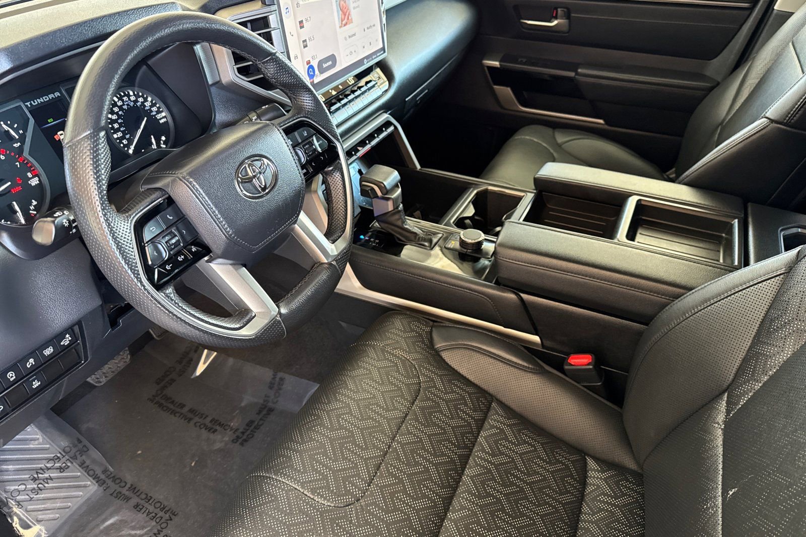 Used 2023 Toyota Tundra Limited image 9