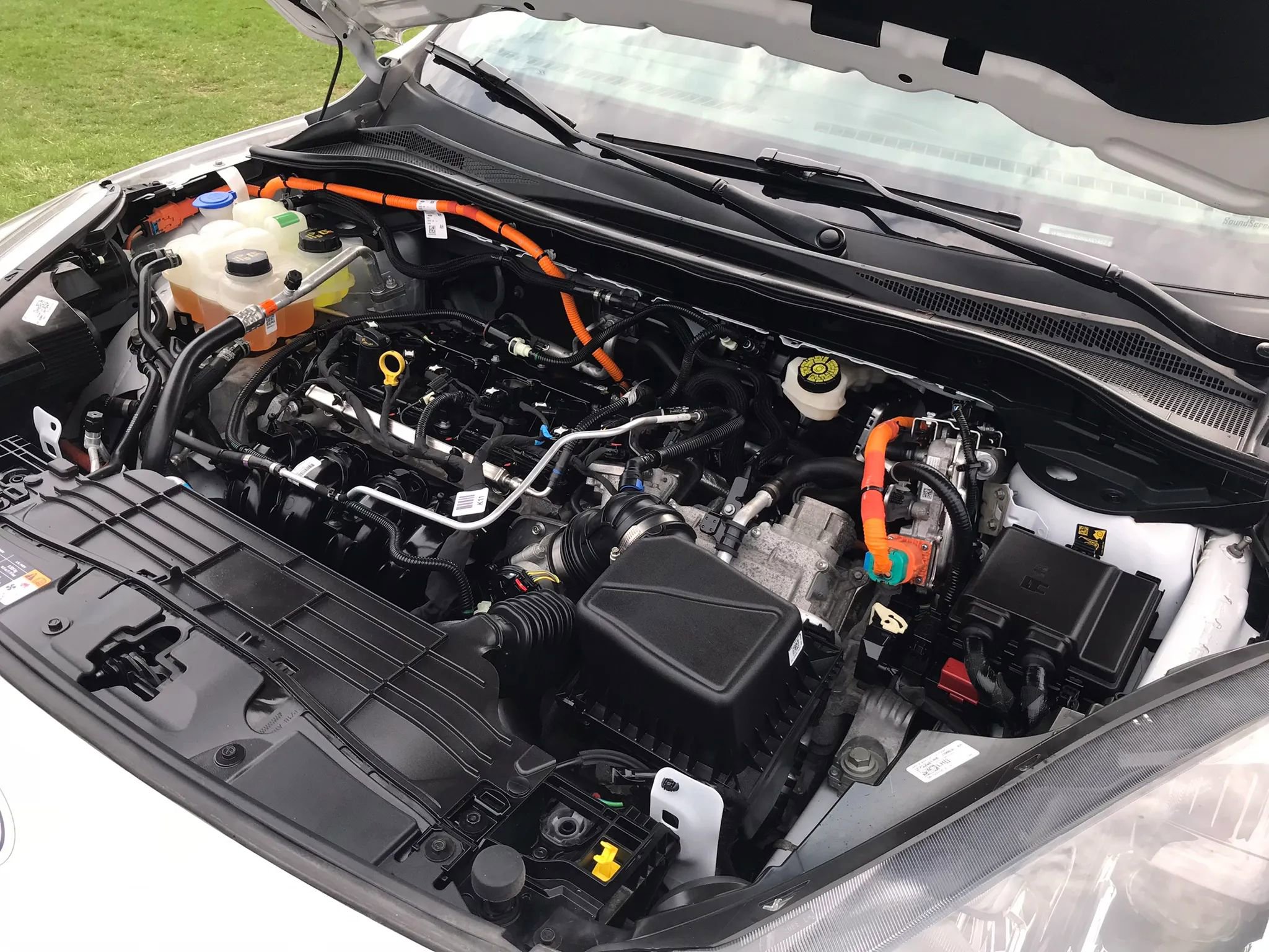 Used 2022 Ford Escape SE image 53