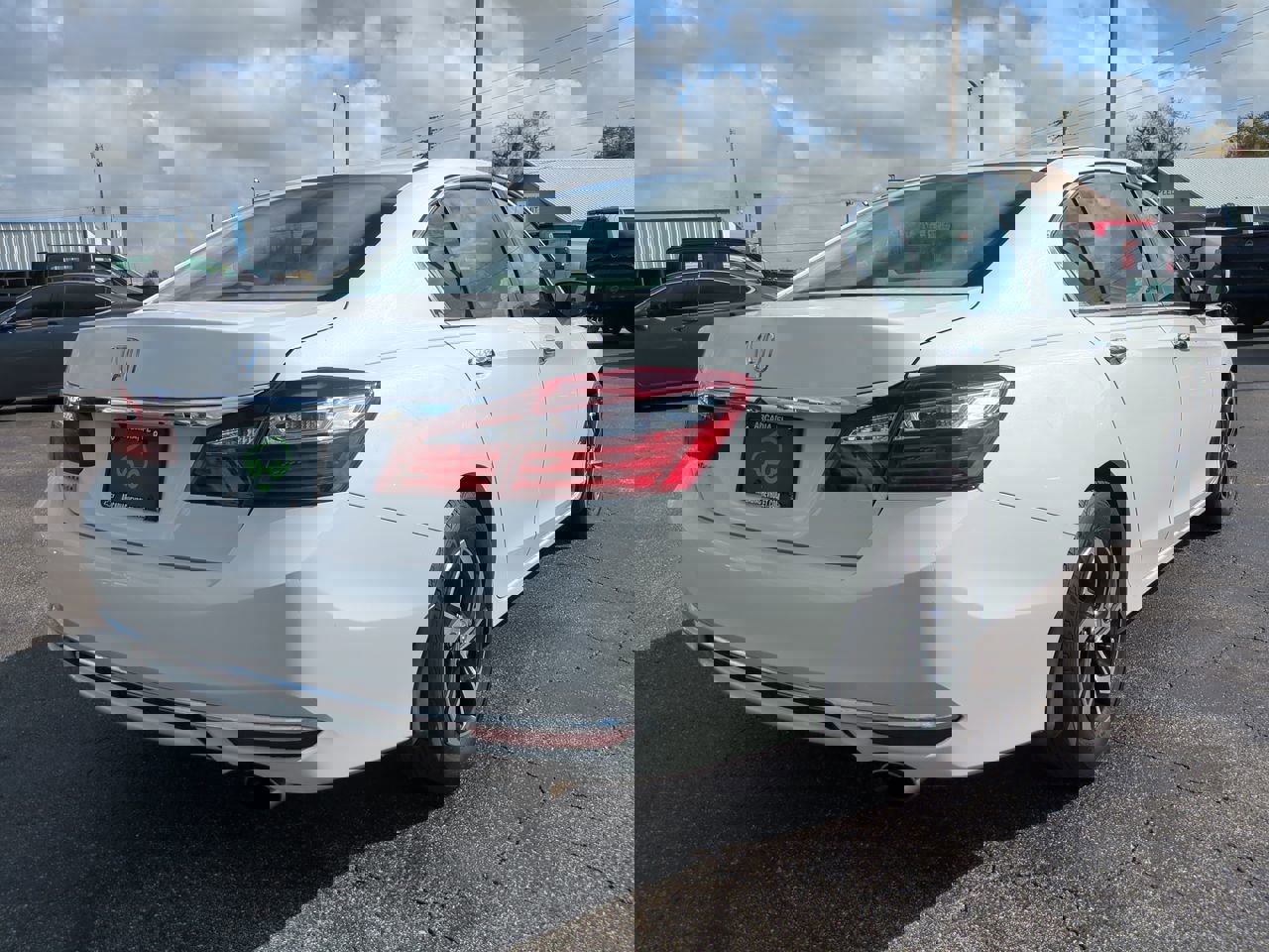 Used 2016 Honda Accord LX image 4