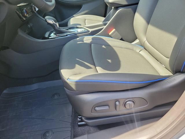 New 2026 Buick Encore GX Sport Touring w/ Advanced Technology Package AWD/4WD image 15