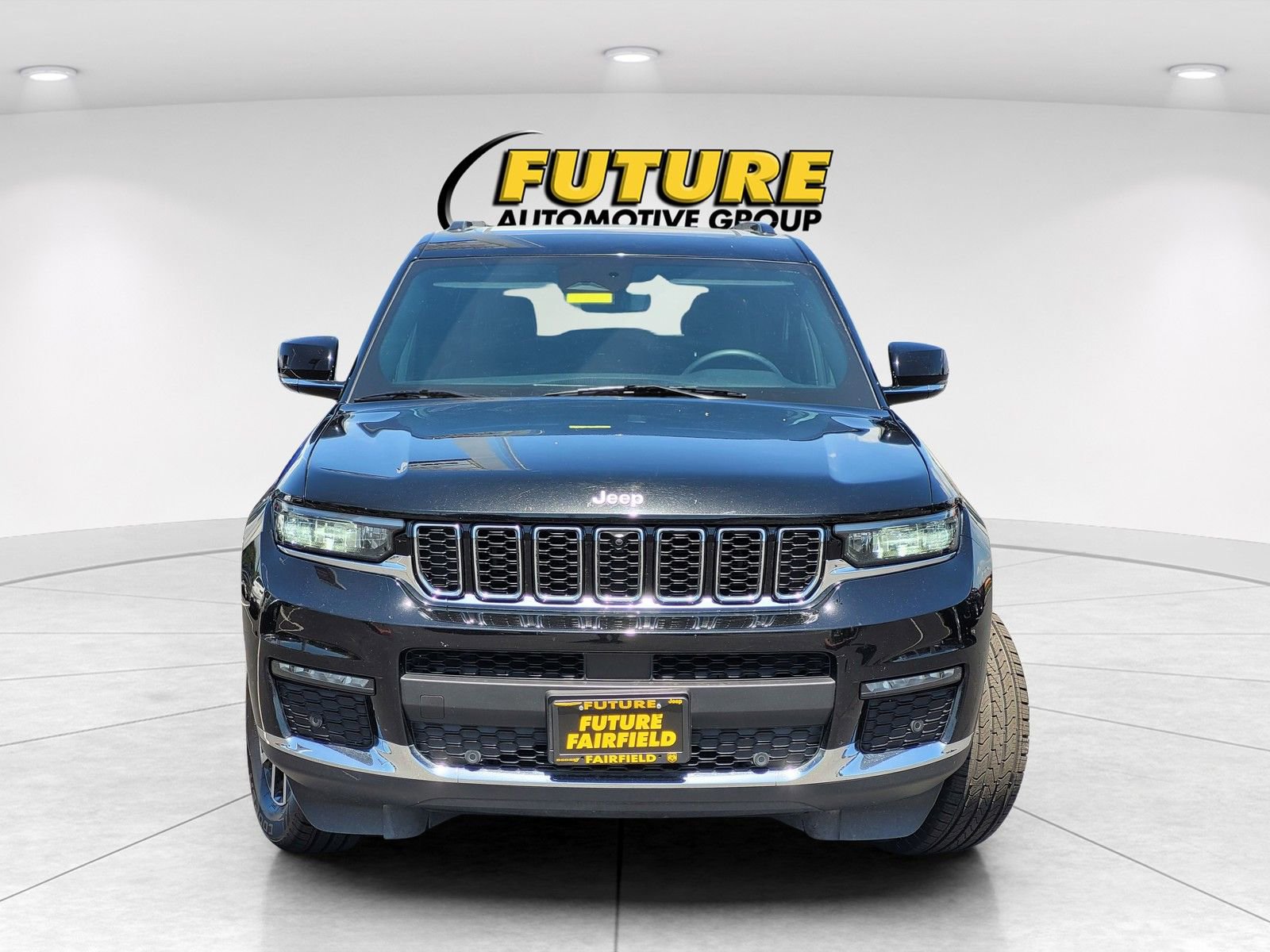 Used 2024 Jeep Grand Cherokee L Limited w/ Luxury Tech Group II AWD/4WD image 4