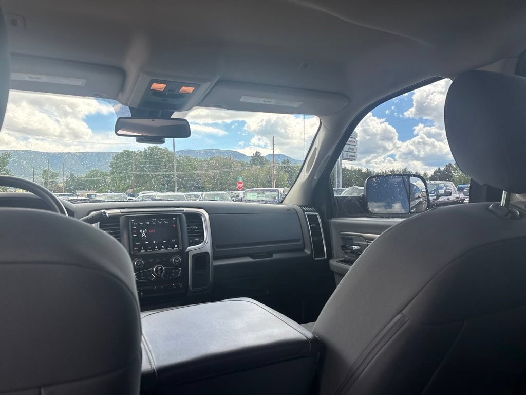 Used 2018 RAM 3500 SLT w/ Protection Group AWD/4WD image 26