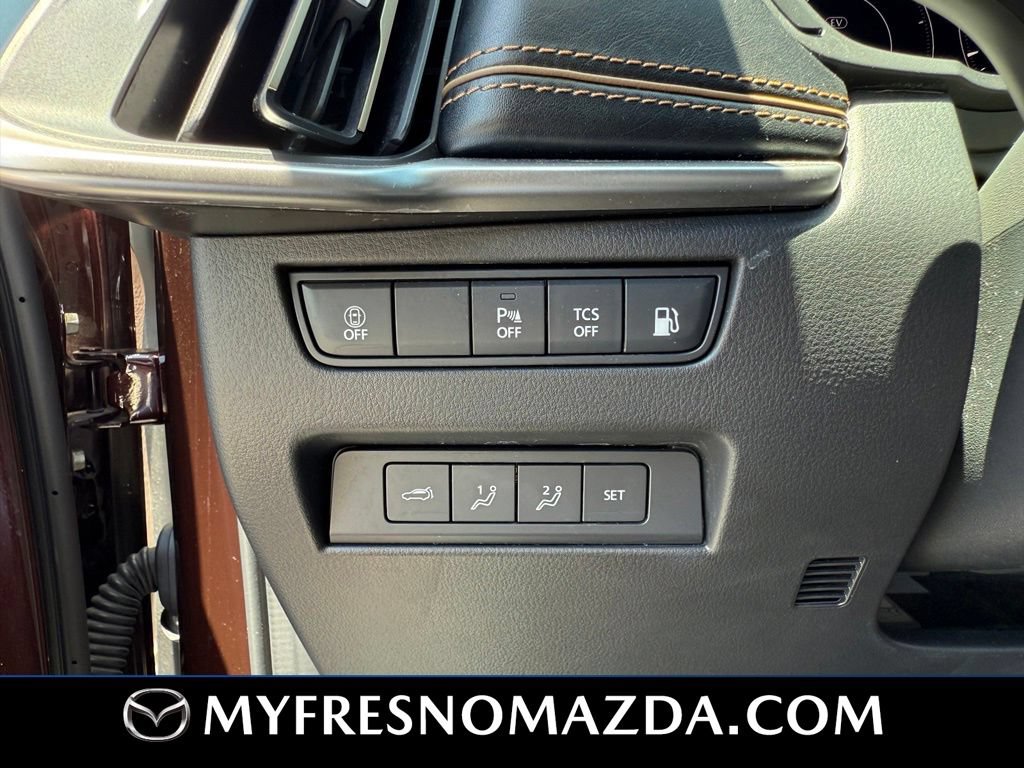 Certified 2024 MAZDA CX-90 Plug-In Hybrid w/ Premium Plus AWD/4WD image 33