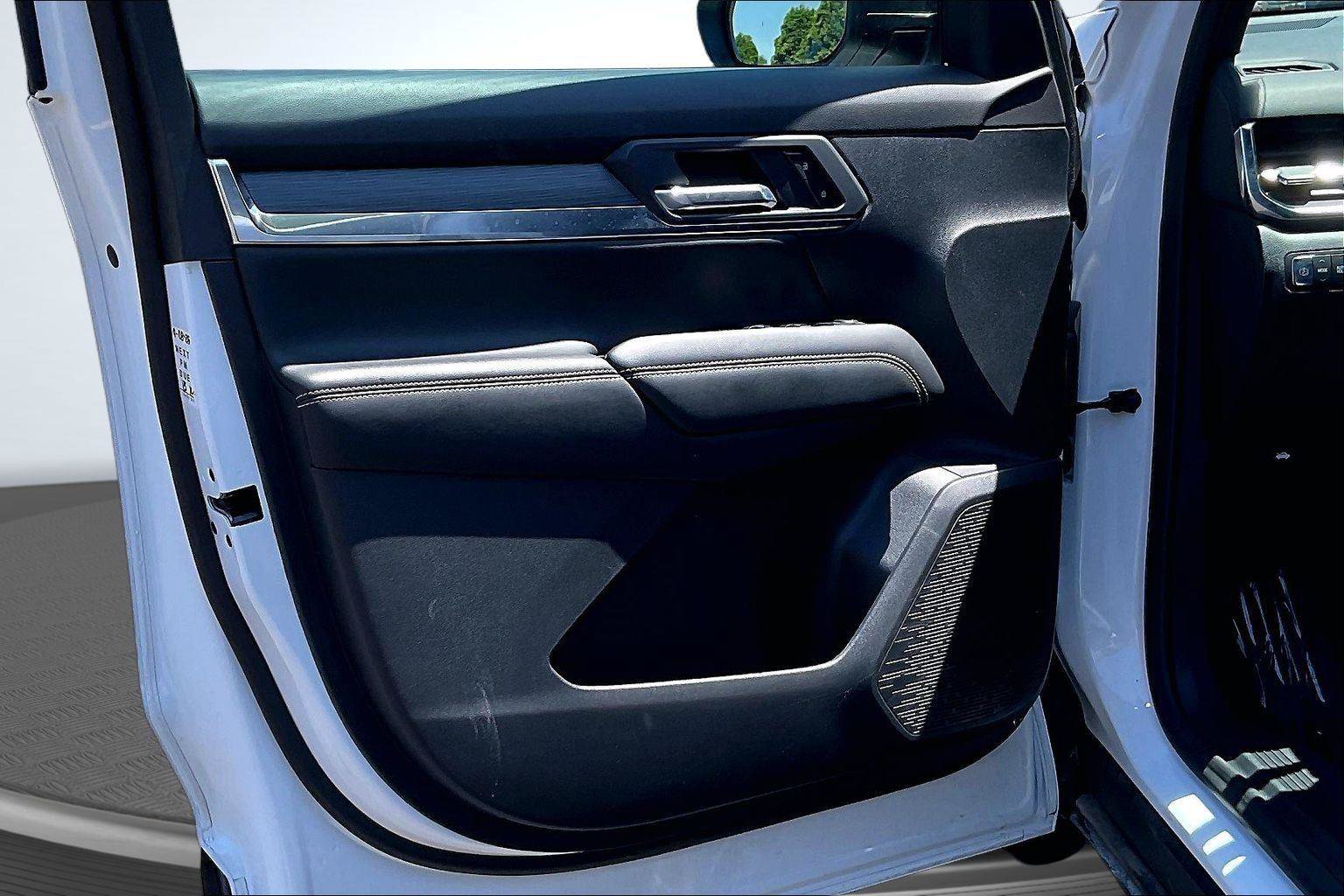 Used 2026 GMC Terrain Elevation FWD image 22