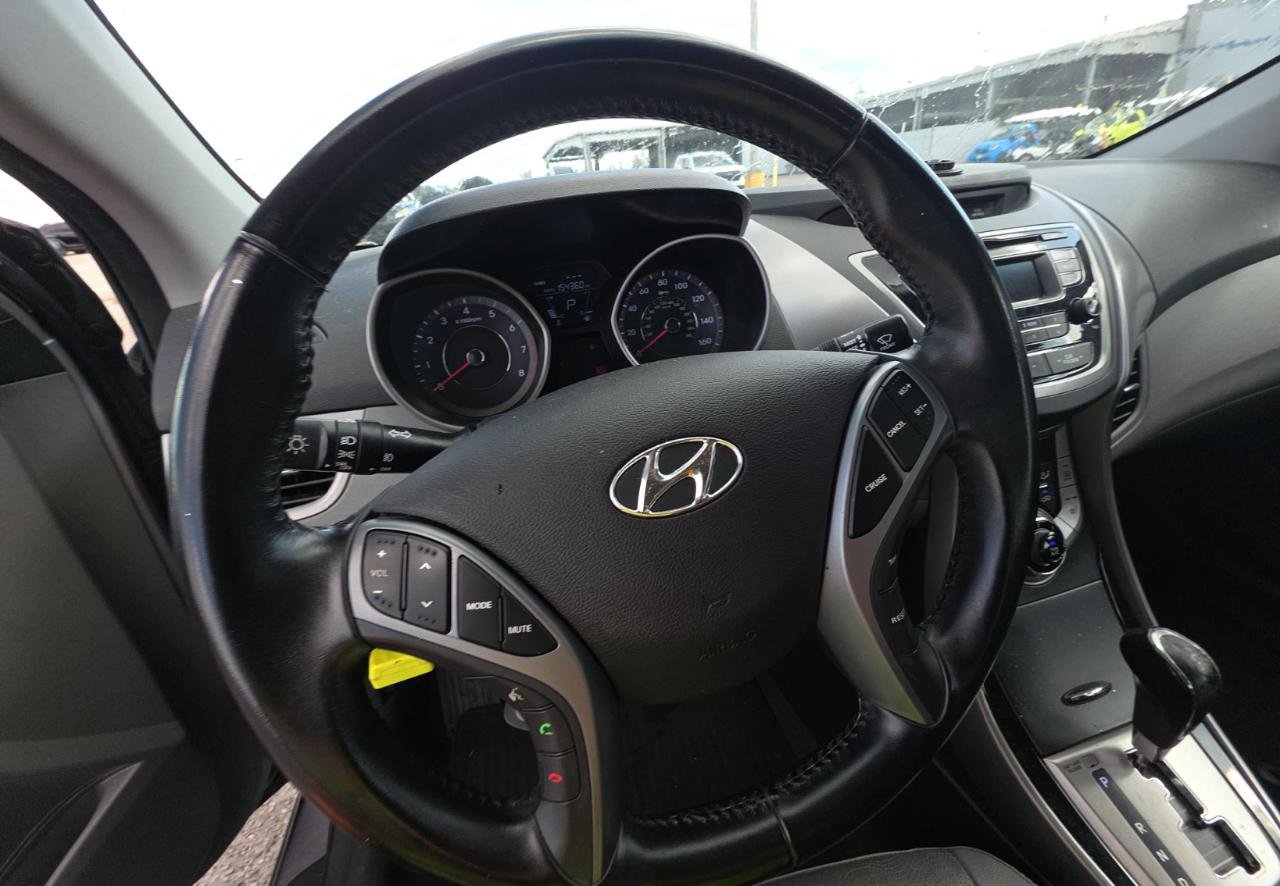 Used 2013 Hyundai Elantra Limited image 13