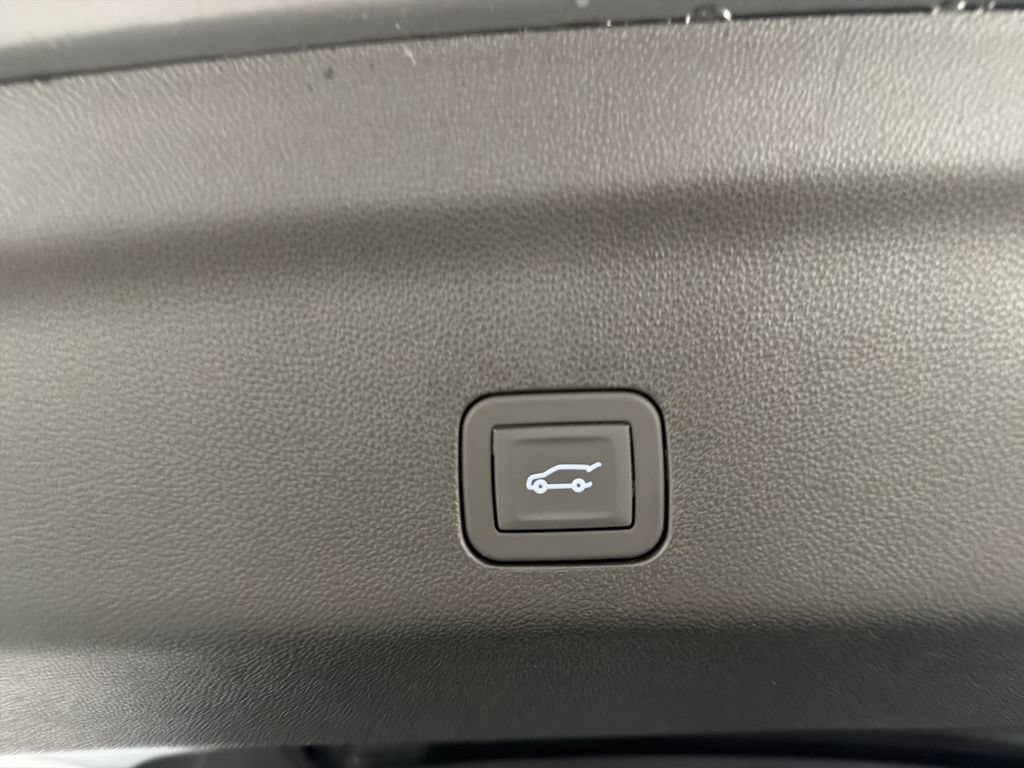 New 2026 Chevrolet Tahoe Premier RWD image 9