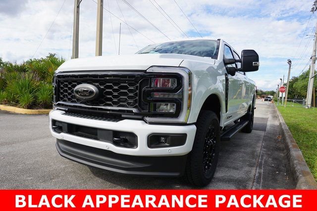 New 2026 Ford F350 Lariat w/ Black Appearance Package image 30