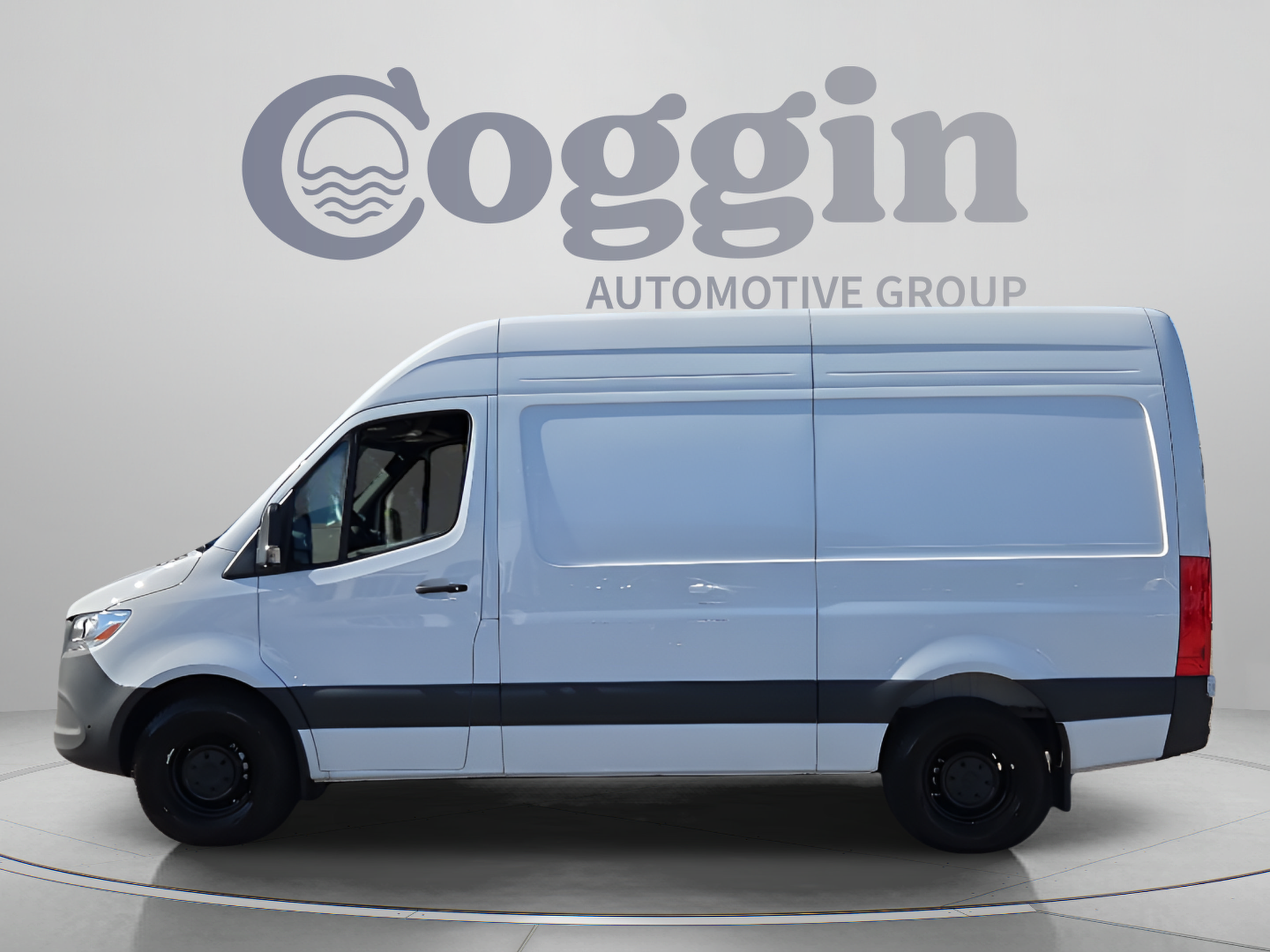 Used 2026 Mercedes-Benz Sprinter 2500 image 2