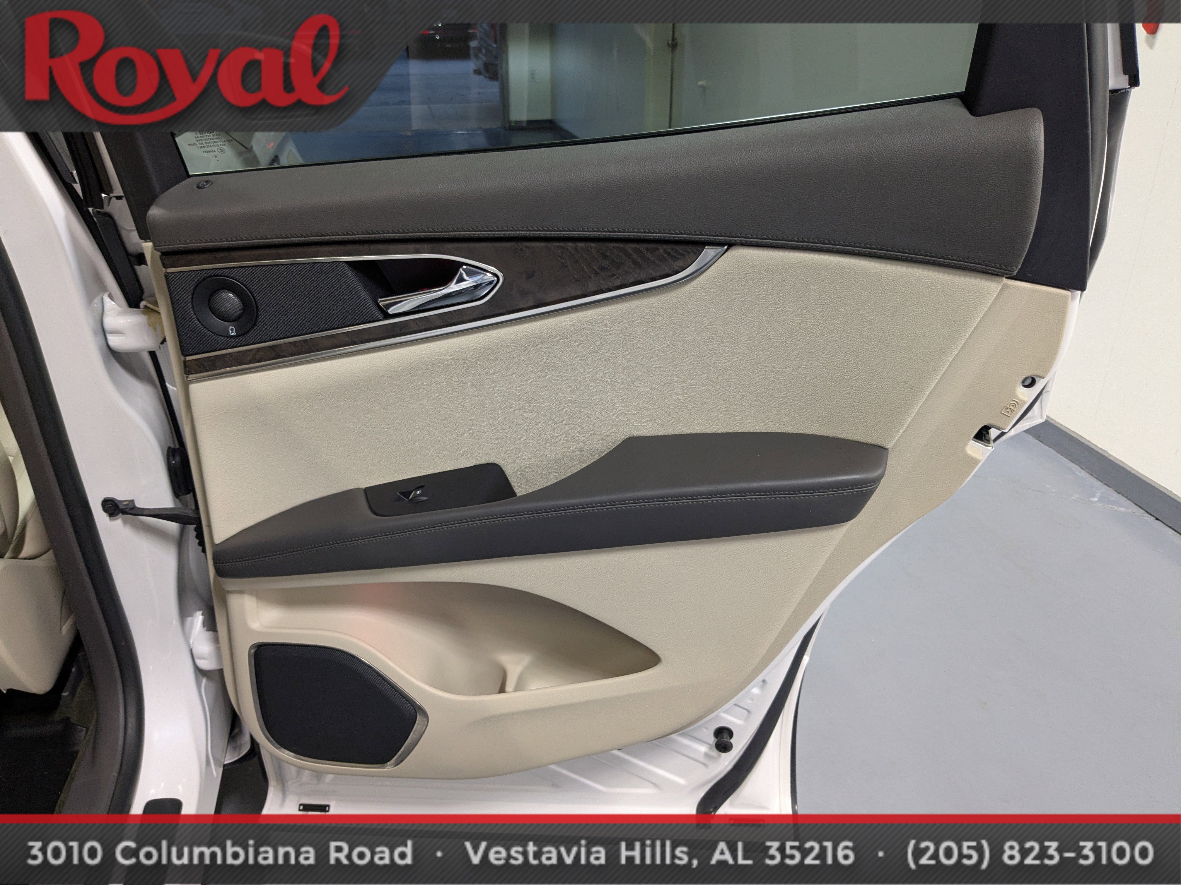 Used 2019 Lincoln Nautilus Reserve image 9