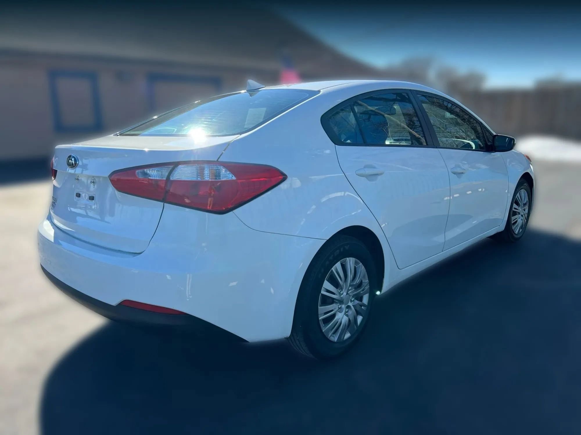 Used 2016 Kia Forte LX image 7