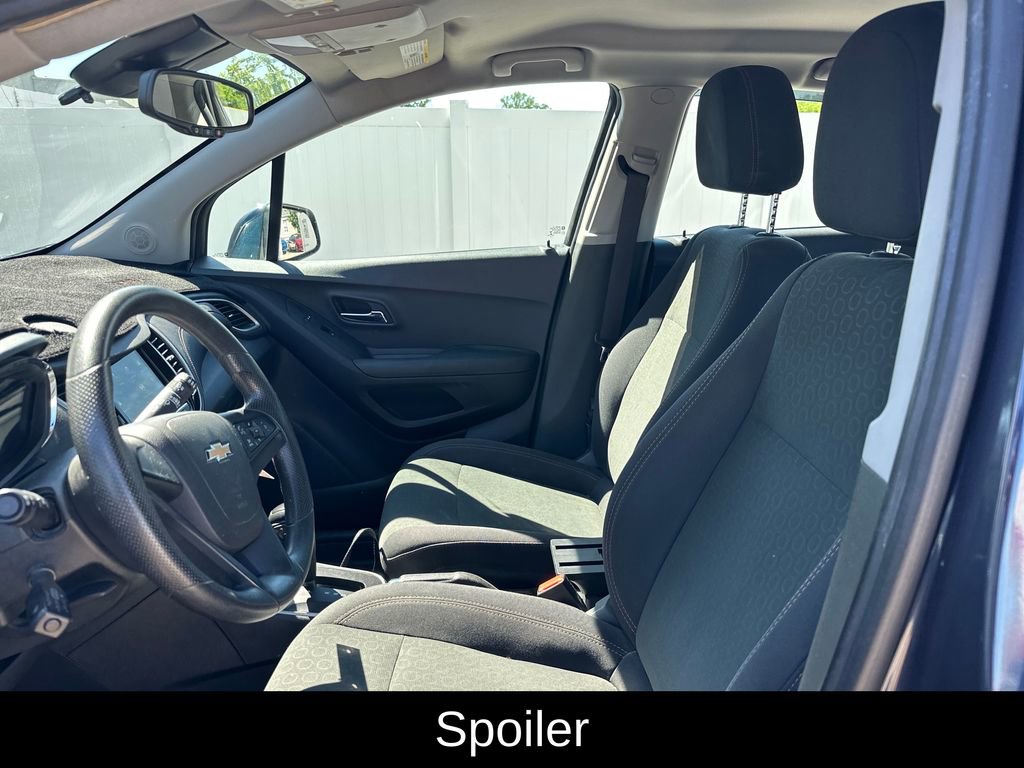 Used 2019 Chevrolet Trax LS FWD image 11