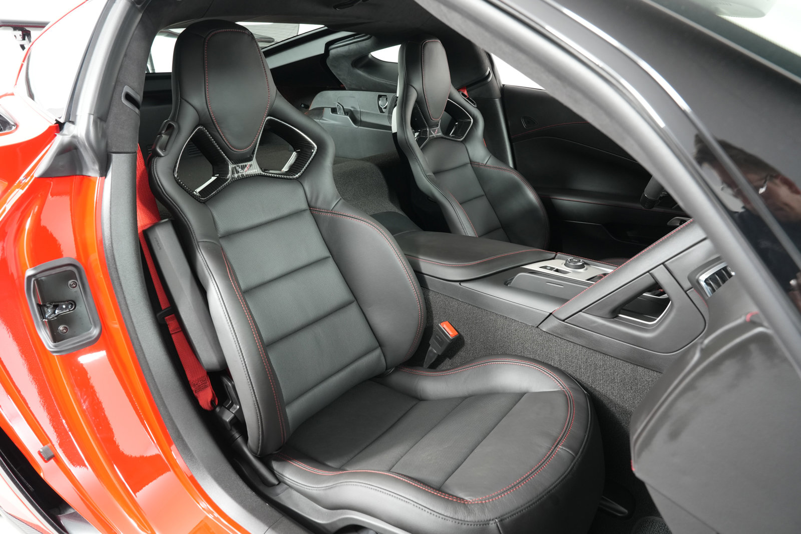 Used 2019 Chevrolet Corvette ZR1 RWD image 28