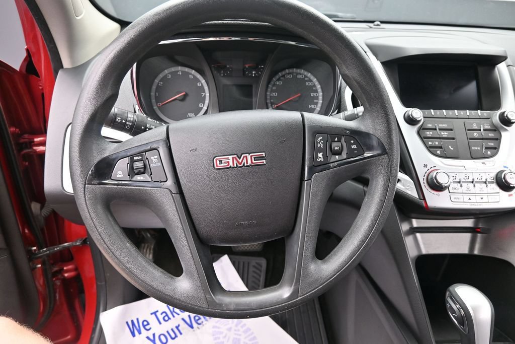 Used 2015 GMC Terrain SLE FWD image 25