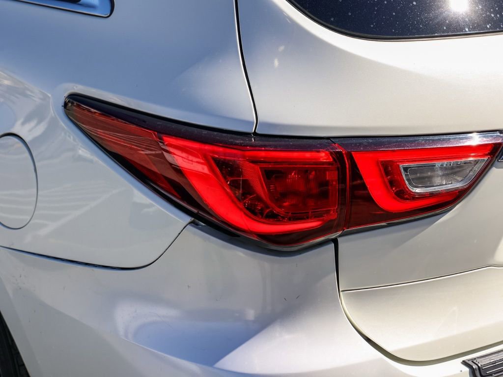 Used 2016 INFINITI QX60 AWD w/ Premium Plus Package image 7