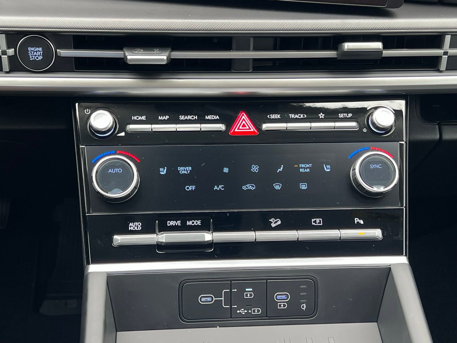 Used 2026 Hyundai Santa Fe SEL image 35