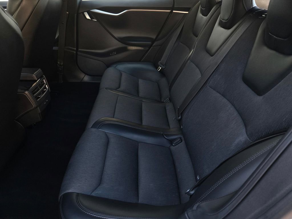 Used 2018 Tesla Model S 75D image 12