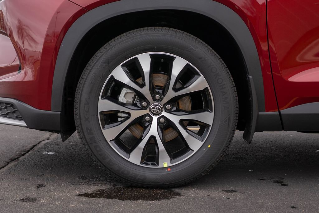 New 2026 Toyota Grand Highlander AWD Hybrid image 10