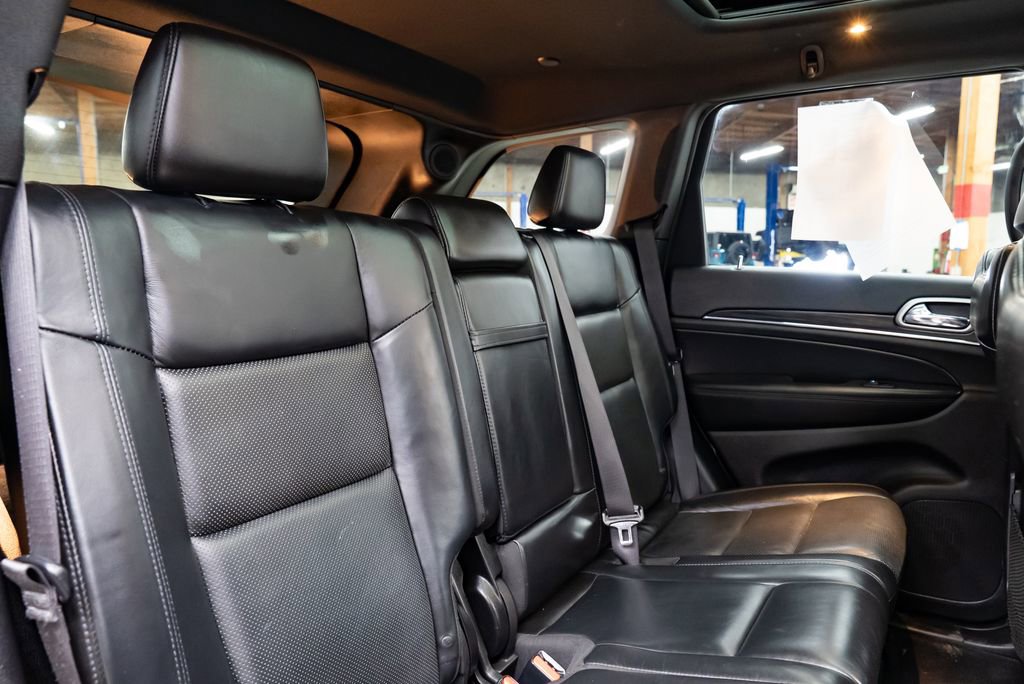 Used 2019 Jeep Grand Cherokee Limited w/ Luxury Group II AWD/4WD image 29